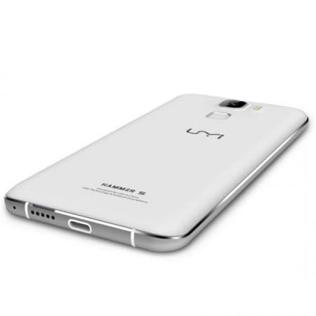 UMI HAMMER S Smartphone Touch ID 5.5 Inch 2GB 16GB MTK6735 Remote Control- White