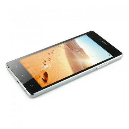 Tengda P8 Smartphone 5.0 Inch QHD MTK6572W Android 4.4 Smart Wake Black