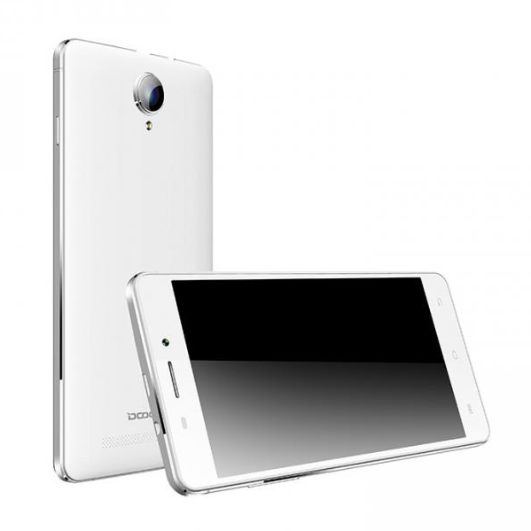 DOOGEE IBIZA F2 4G Smartphone 64bit MTK6732 Quad Core 1GB 8GB 5.0 Inch IPS Silver